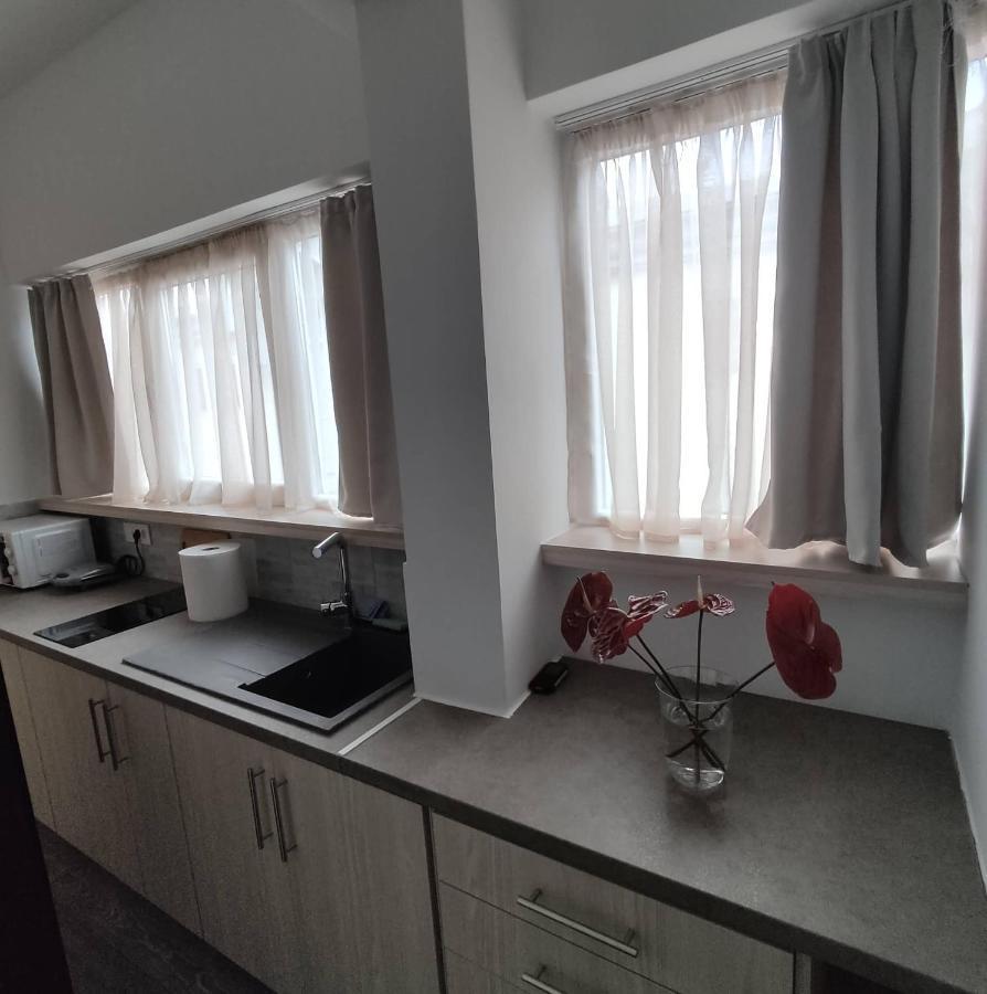 Petmeza Apartment 2 By Dimitropoulos Αίγιο Εξωτερικό φωτογραφία