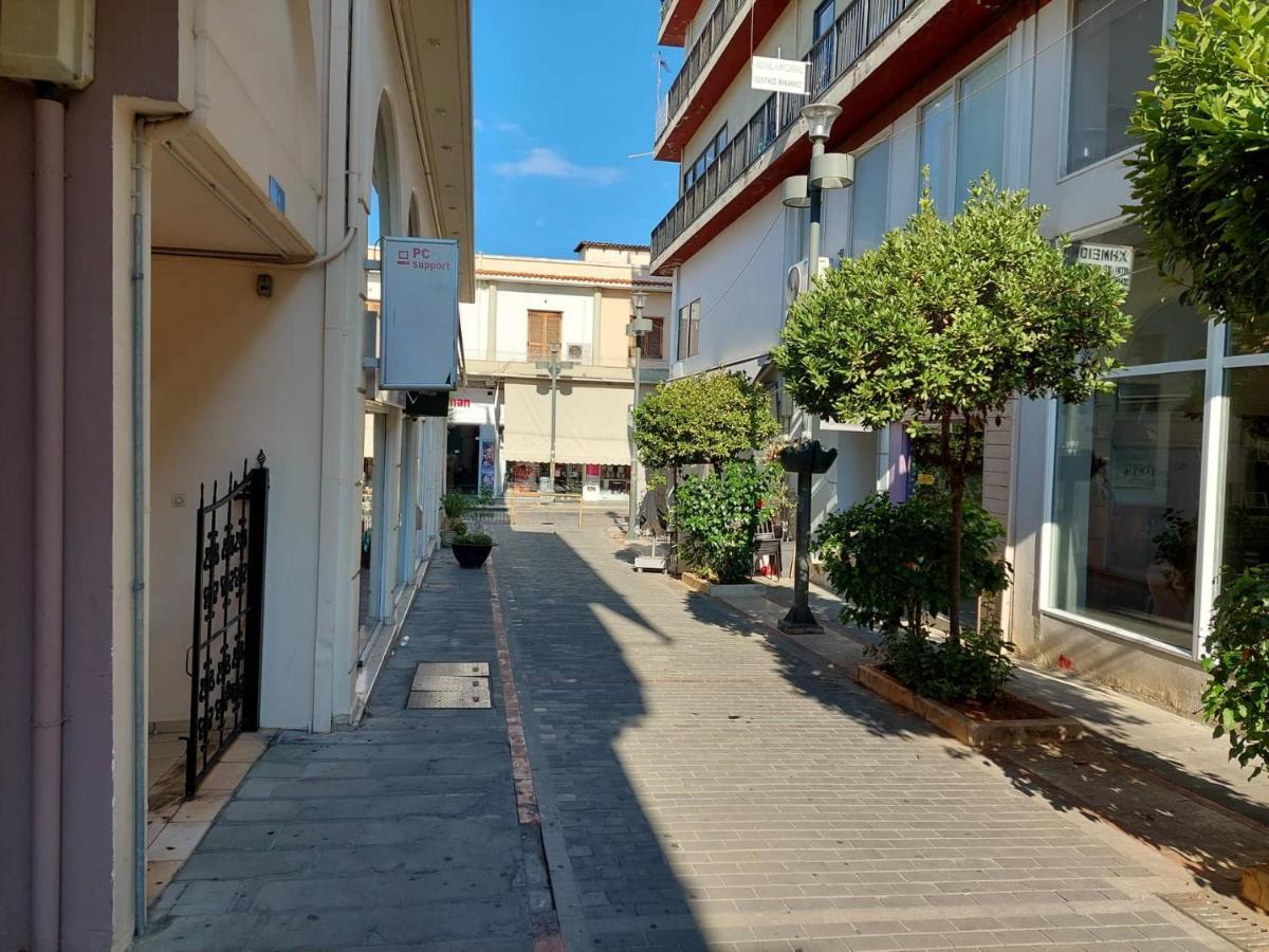 Petmeza Apartment 2 By Dimitropoulos Αίγιο Εξωτερικό φωτογραφία